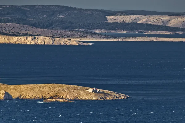 Inseln der Kvarner Bucht und Leuchtturm prvic — Stockfoto