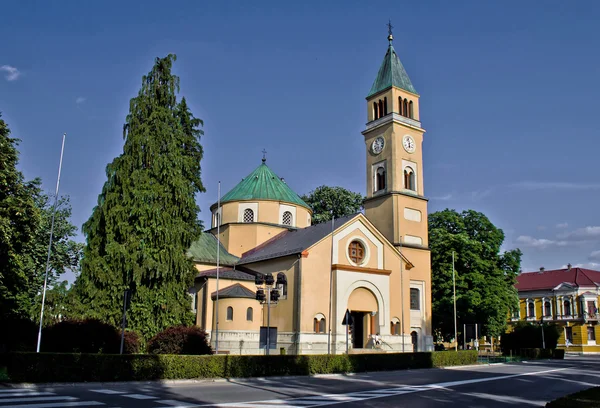Церковь Святого Юрая в Дурдеваце, Подравина, Хорватия — стоковое фото