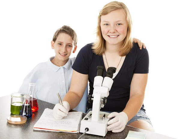 Naturwissenschafts-Kinder im Unterricht — Stockfoto