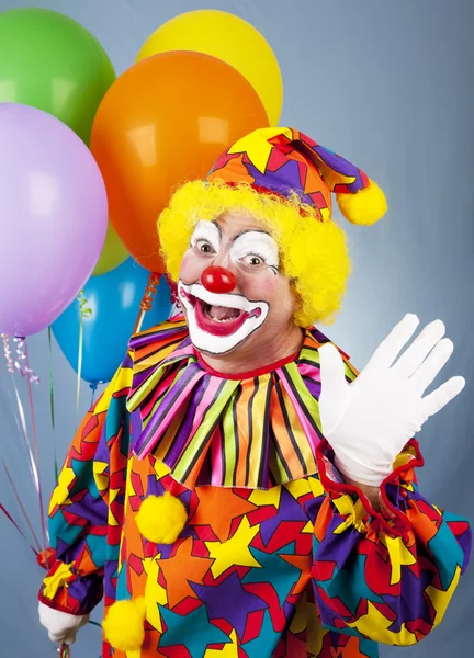 Cirkus clown vinkar Hej — Stockfoto
