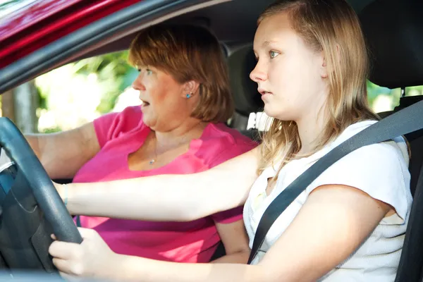 Tiener bestuurder - auto-ongeluk — Stockfoto