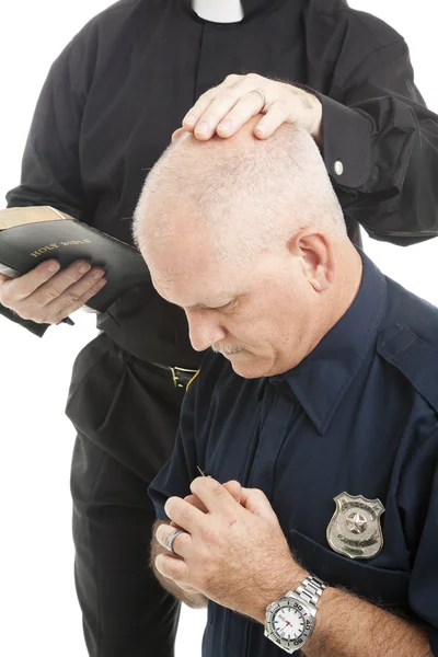 Policial em Oração — Fotografia de Stock