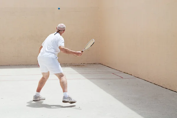 Jogador sênior de raquetebol — Fotografia de Stock