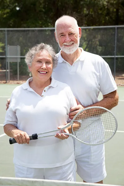 Senior Tenis oyuncuları — Stok fotoğraf