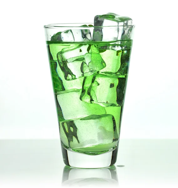 Склянка холодного напою — стокове фото