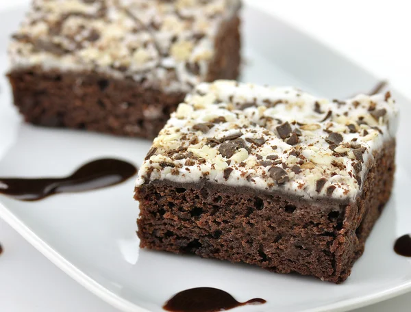 Brownies com molho de chocolate — Fotografia de Stock