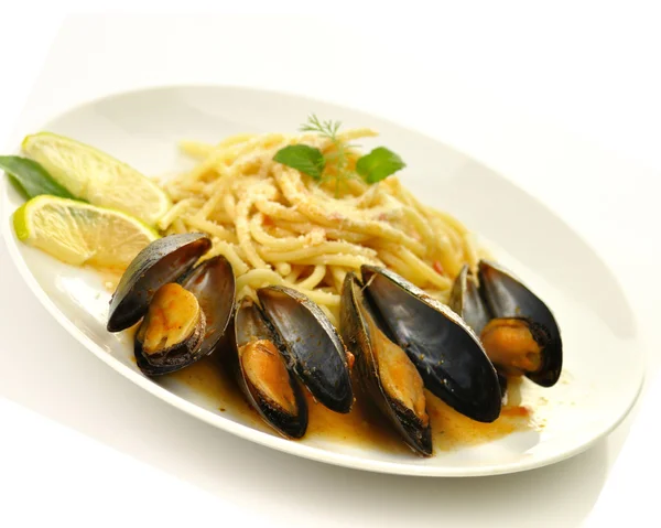 stock image Mussels with spaghetti