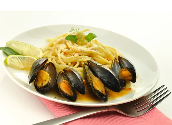 stock image Mussels with spaghetti