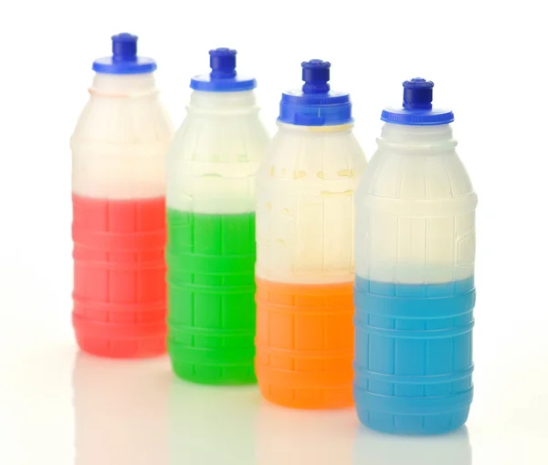 Bebidas de frutas en botellas de plástico —  Fotos de Stock