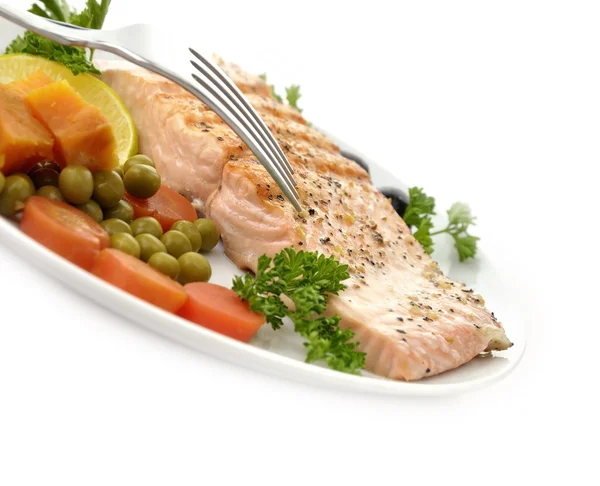 Филе лосося с овощами — стоковое фото