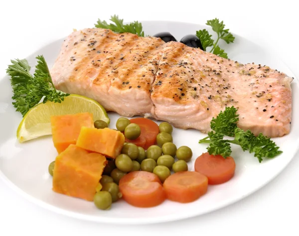 Filetto di salmone con verdure — Foto Stock