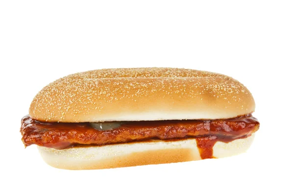 Chleb, hamburger duży kanapka na białym tle — Zdjęcie stockowe