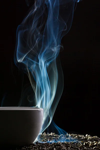 Tee, Rauch und Getreide — Stockfoto