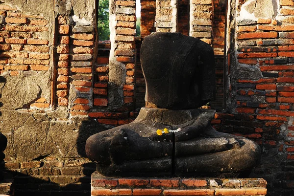 Fejetlen buddha szobor — Stock Fotó