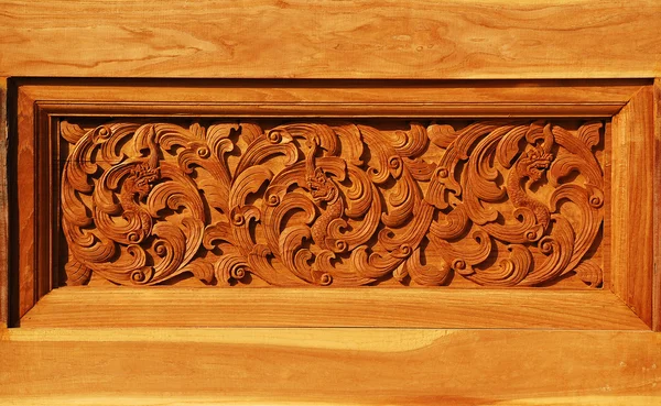 Handgjorda trä carvings — Stockfoto