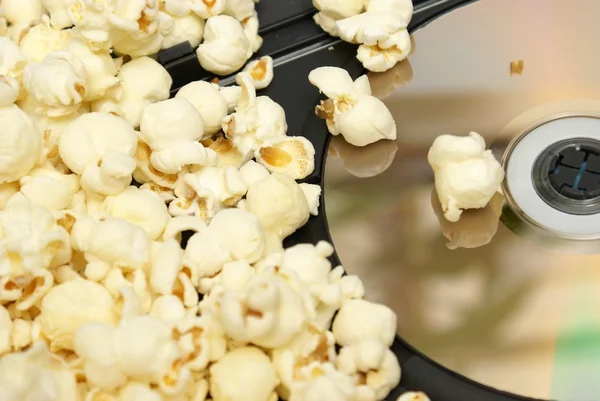Home-DVD-Film und Popcorn — Stockfoto
