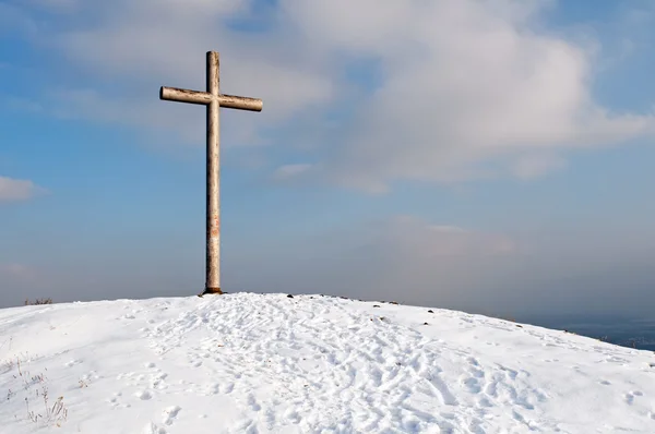 Kříž na kopci — Stock fotografie