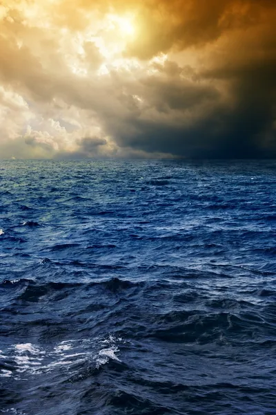 Mar tormentoso — Foto de Stock
