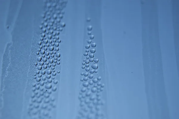 Wassertropfen auf ein Fensterglas — Stockfoto