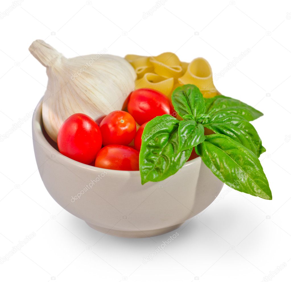 Italian basil, tomatoes garlic and pasta