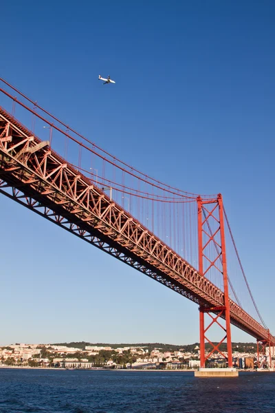 Lisbon, 25th April bridge — Stock Photo, Image