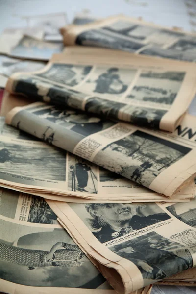 Old newpapers. — Stock Photo, Image