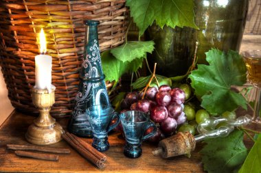 Grapes.Grapevine,decanter,Glasses.