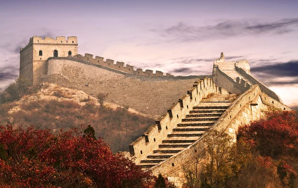雲の万里の長城の写真 — ストック写真