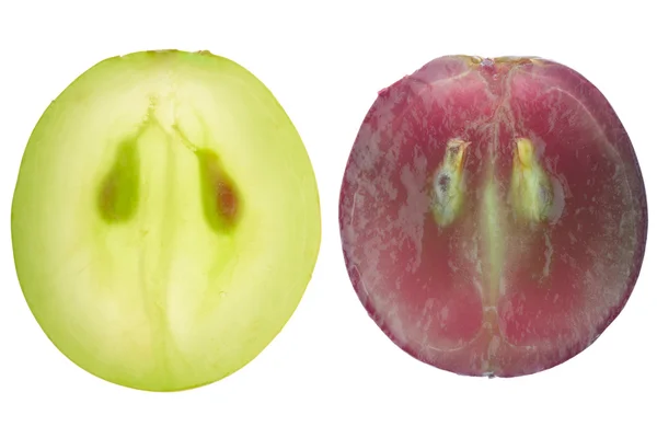 Sección de uva roja y verde aislada — Foto de Stock