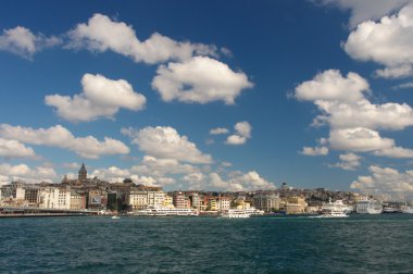 Galata kulesi kule denizden