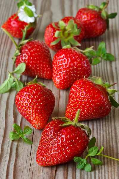 딸기, 민트. — 스톡 사진