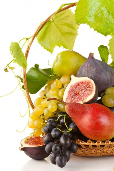 Cesta de frutas. —  Fotos de Stock