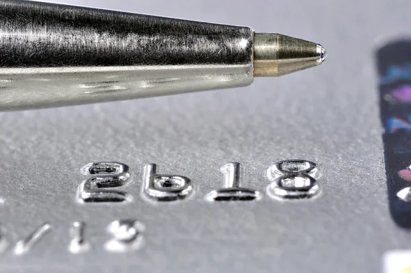 Credit Card and Pen — Stock Photo, Image