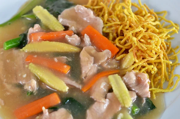 Thailändische und chinesische Küche — Stockfoto