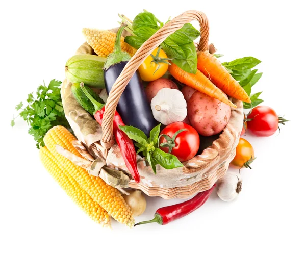 Färska grönsaker med blad — Stockfoto