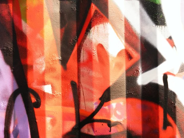 Arte grafitti urbana no lado de um edifício — Fotografia de Stock