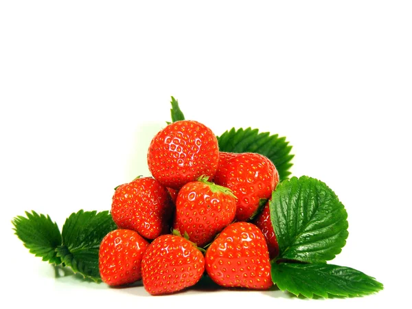 Izolované ovoce čerstvé jahody — Stock fotografie