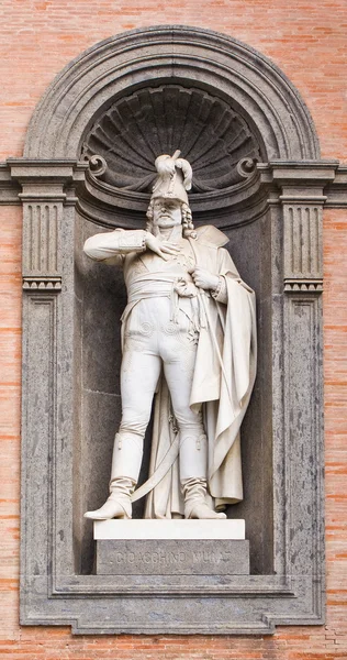 雕像在皇家宫殿，那不勒斯，意大利 — 图库照片