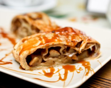 Elmalı Turta