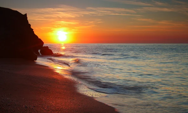 太阳在亚速海背景进行设置 — 图库照片