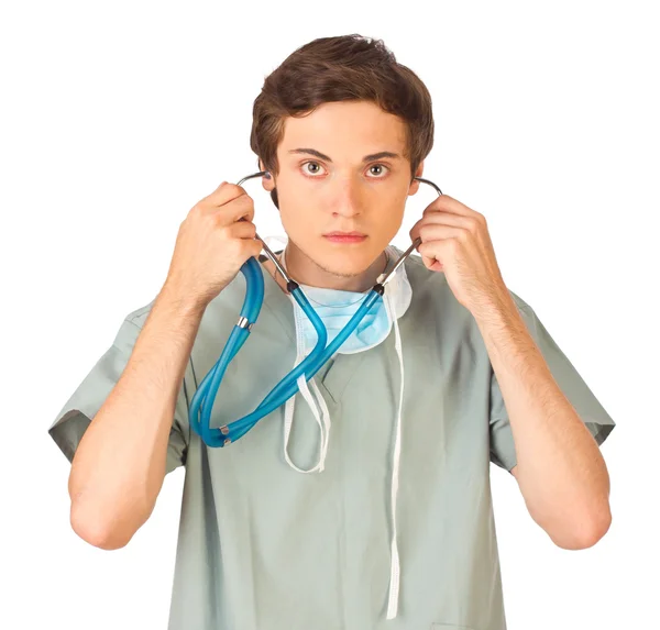 聴診器で深刻な若い医者 — ストック写真