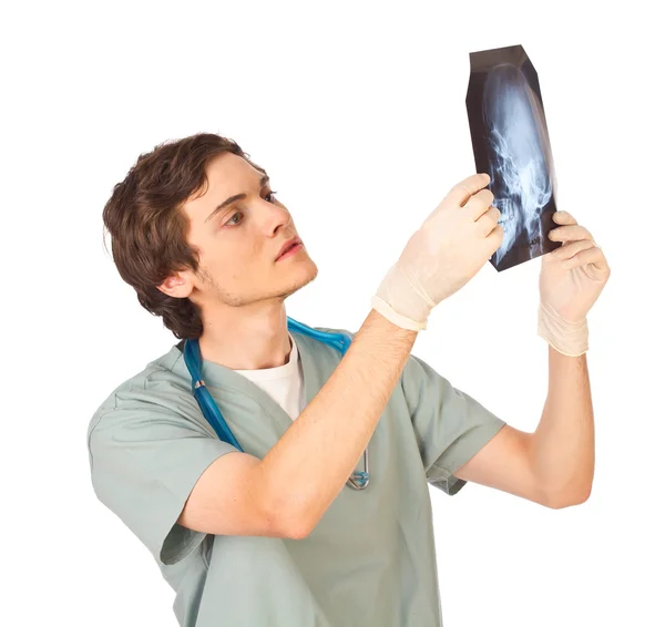 Jovem médico masculino com raio-x — Fotografia de Stock