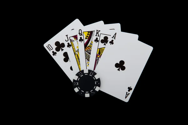 La mano de póquer escalera real de clubes — Foto de Stock