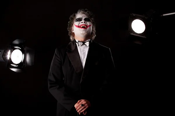 Uśmiechnięty mężczyzna obraz joker — Zdjęcie stockowe