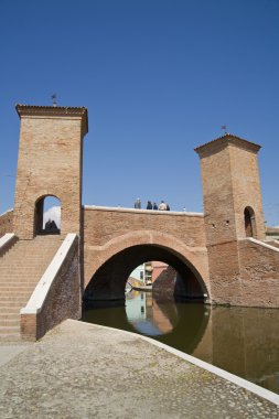 Comacchio üç köprüler