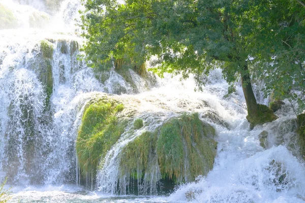 Водоспади Крка в Хорватії — стокове фото