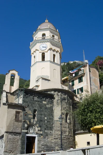 Vernazza típico pueblo de Liguria —  Fotos de Stock
