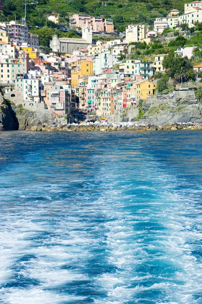 Monterosso típico pueblo de Liguria — Foto de Stock