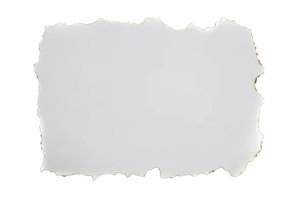 Vecchia carta con bordi bruciati isolati su sfondo bianco — Foto Stock
