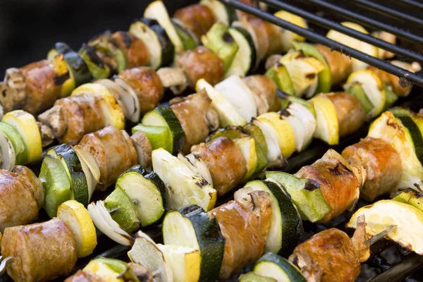 Shish Kebabs on the Grill — Stock Photo, Image
